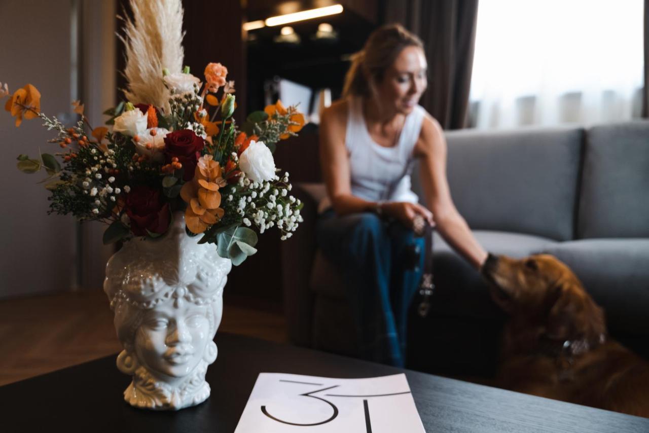 3T Boutique Hotel イヴレーア エクステリア 写真